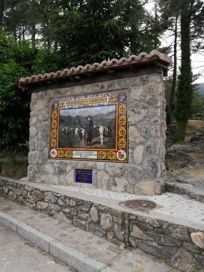 La Estrella de Gredos Guisando Exterior foto
